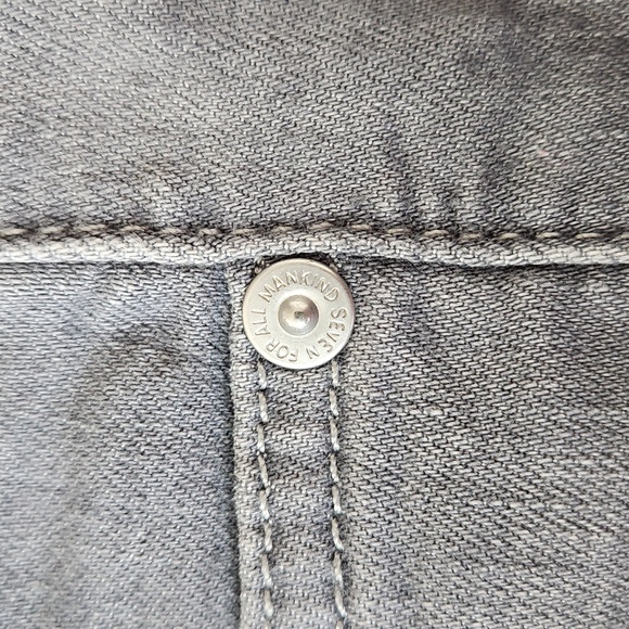 7FAM Ankle Gwenevere Distressed Jeans, Size 27 - Picture 9 of 10